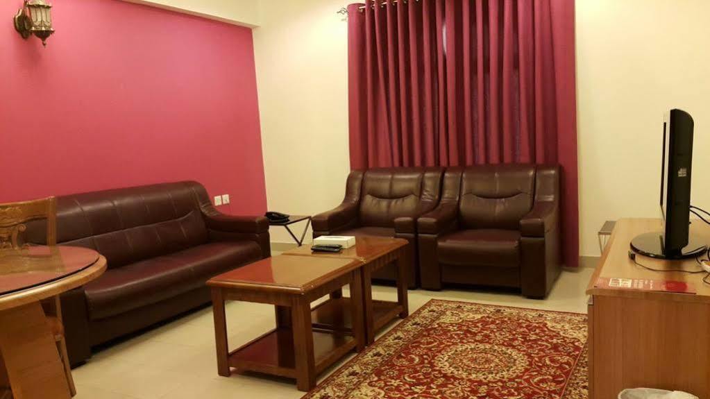 Al Manaf Hotel Suites Muscat Exteriör bild